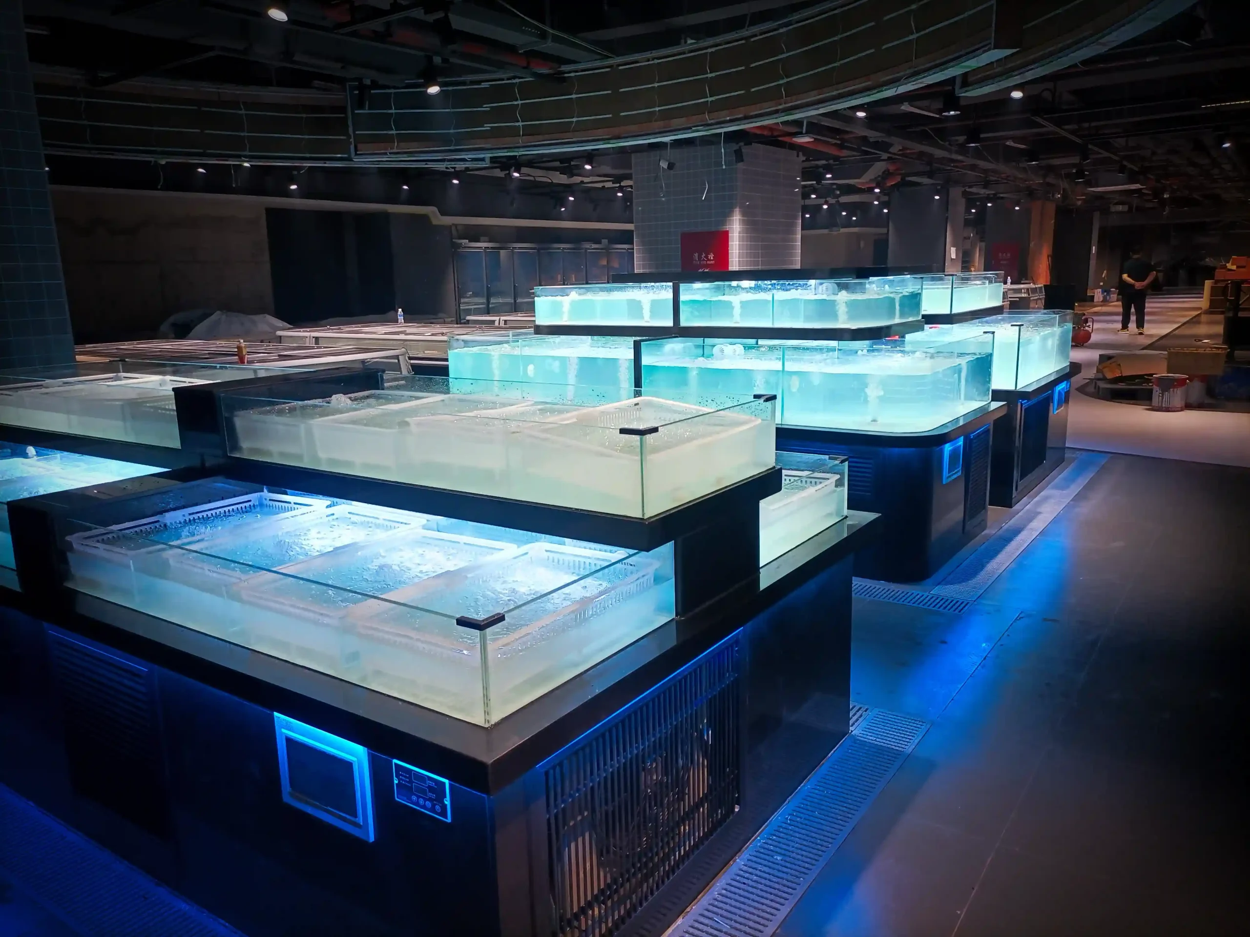 商超鱼缸-贵州省六盘水市六枝特区上海华联超市